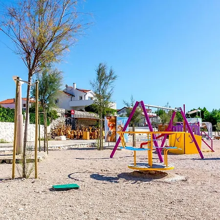 Mladenka דירה רוגוזניצה